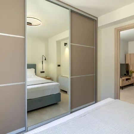 Notarikada Apartment *